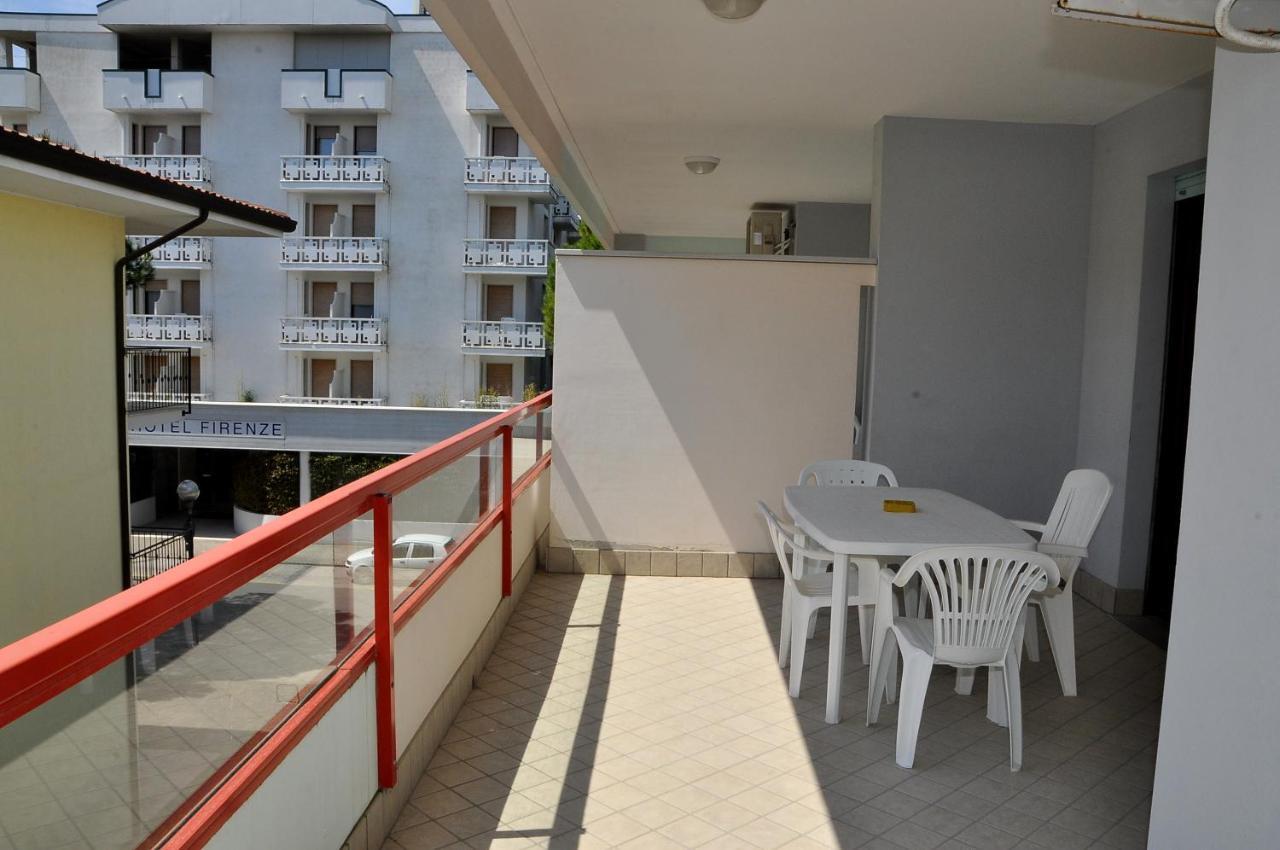 Condominio Tucano Bibione Zewnętrze zdjęcie