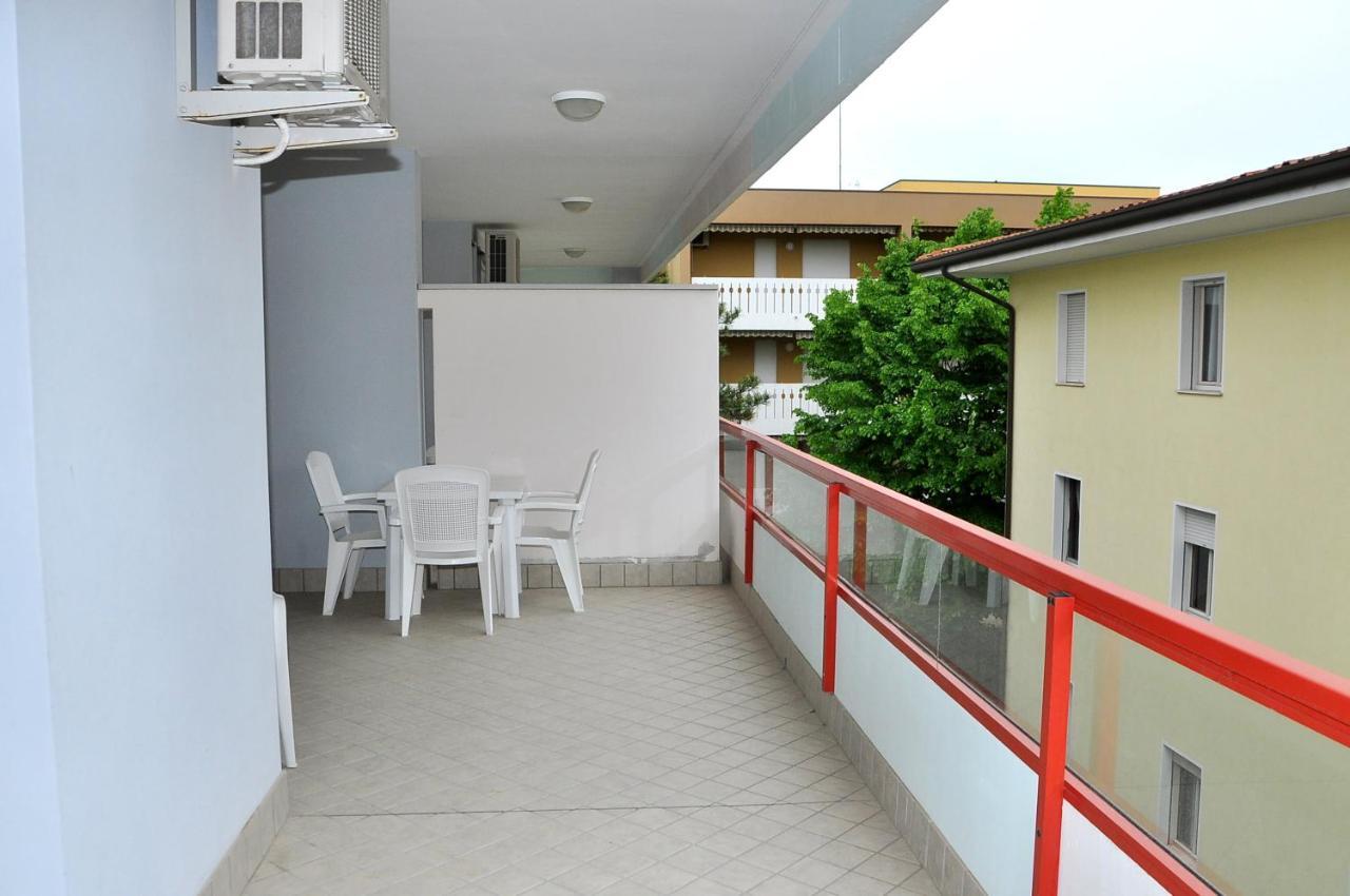 Condominio Tucano Bibione Zewnętrze zdjęcie